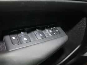 Volvo XC40 thumbnail 23