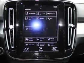Volvo XC40 thumbnail 30