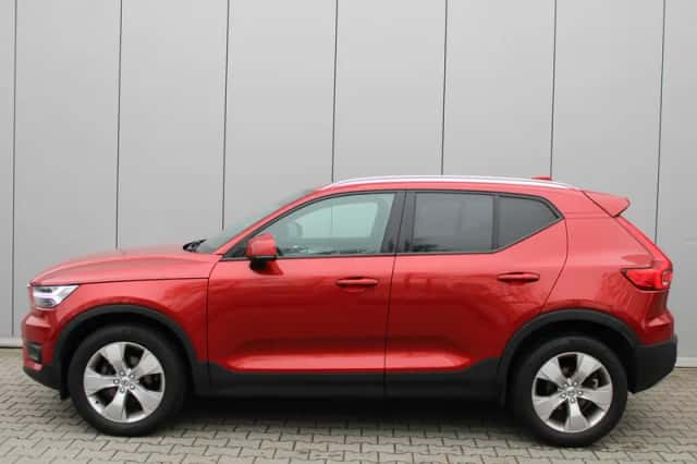 Volvo XC40 (2020) thumbnail 5