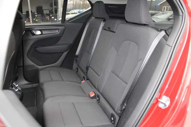 Volvo XC40 (2020) thumbnail 6