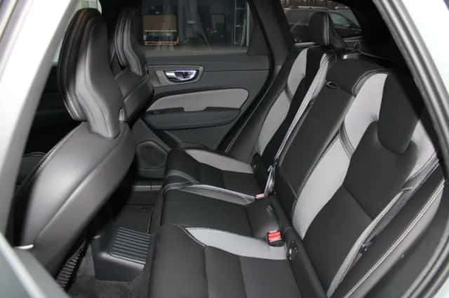 Volvo XC60 (2026) thumbnail 6
