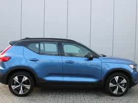 Volvo XC40 (2020) thumbnail 3