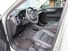 Volvo XC40 thumbnail 17