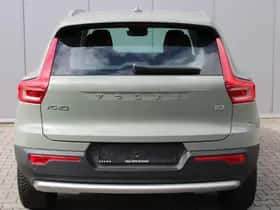 Volvo XC40 thumbnail 9