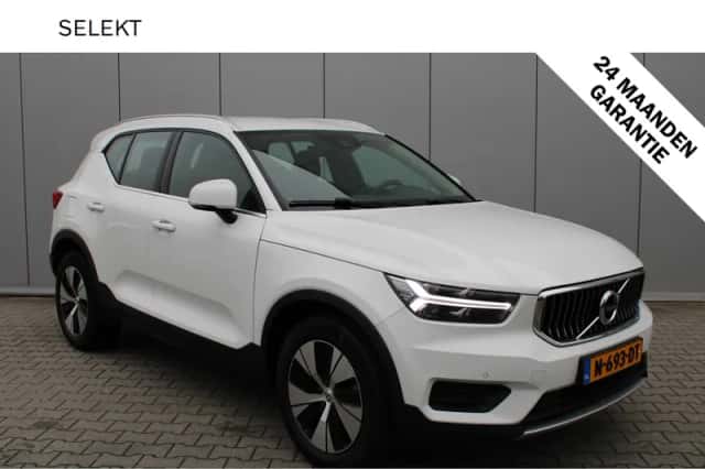 Volvo XC40 (2021) thumbnail 1