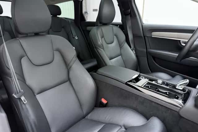 Volvo V90 (2021) thumbnail 4