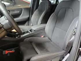 Volvo EC40 thumbnail 6