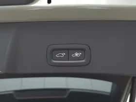 Volvo XC40 (2022) thumbnail 25