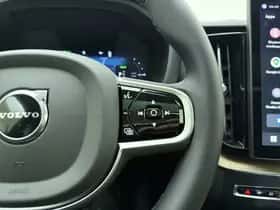 Volvo XC60 (2025) thumbnail 29