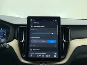 Volvo XC60 (2025) thumbnail 34