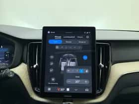 Volvo XC60 (2025) thumbnail 37