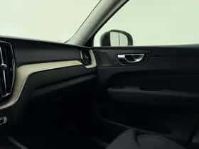 Volvo XC60 (2025) thumbnail 42