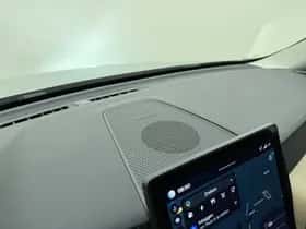 Volvo XC60 (2025) thumbnail 44