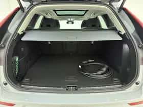 Volvo XC60 (2025) thumbnail 9