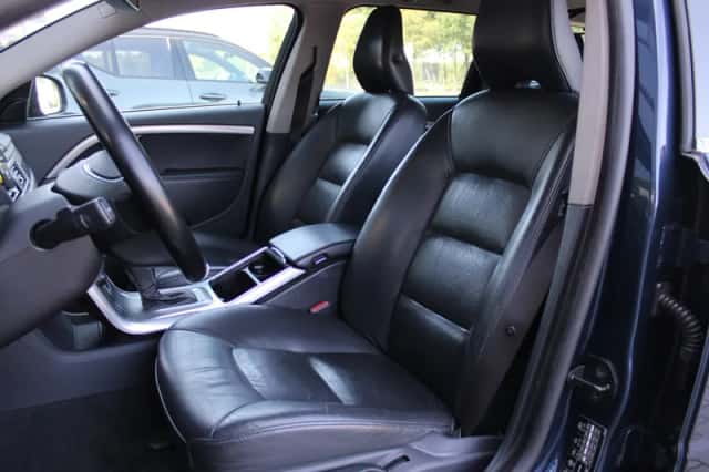 Volvo V70 (2013) thumbnail 4