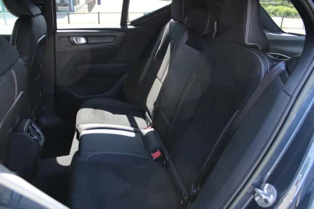 Volvo XC40 (2022) thumbnail 6