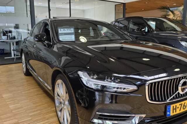 Volvo S90 (2019) thumbnail 3