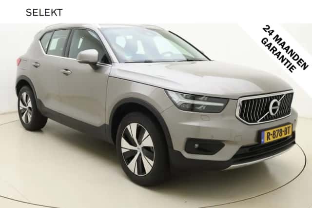 Volvo XC40 (2022) thumbnail 1