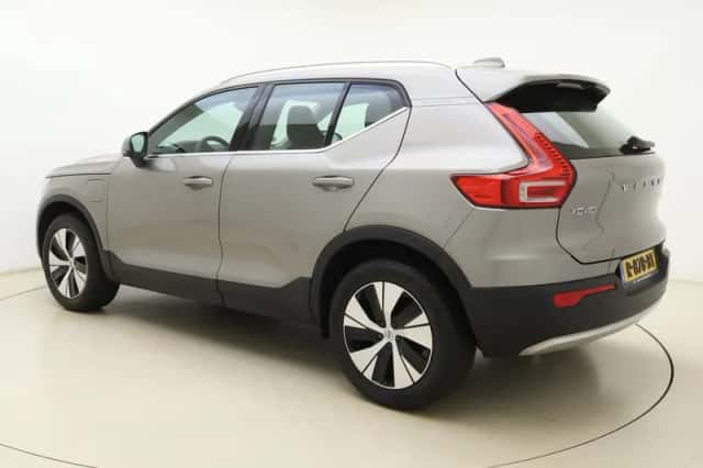 Volvo XC40 (2022) thumbnail 5