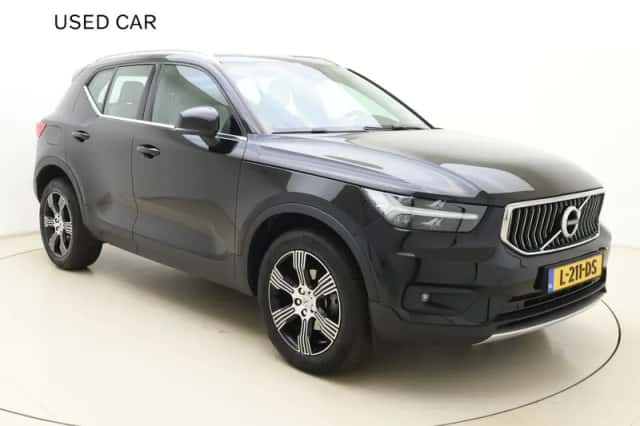 Volvo XC40 (2021) thumbnail 1