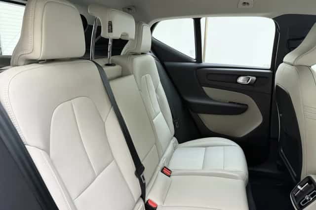 Volvo XC40 (2021) thumbnail 6