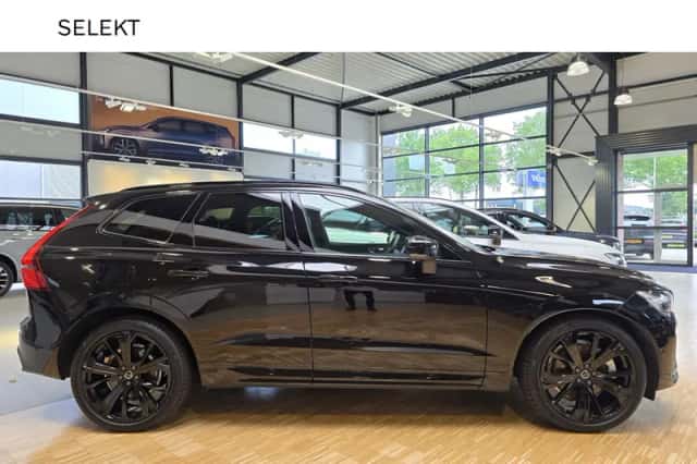 Volvo XC60 (2025) thumbnail 1