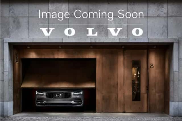Volvo XC40 (2018) thumbnail 2