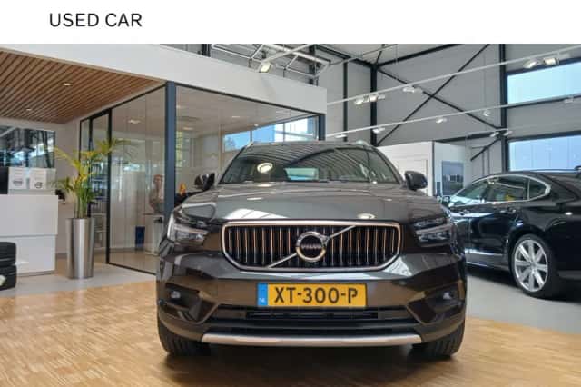 Volvo XC40 (2019) thumbnail 1