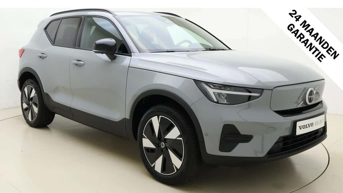 Volvo EX40 — foto 1