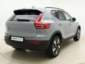 Volvo EX40 thumbnail 13