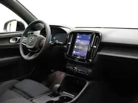 Volvo EX40 thumbnail 14