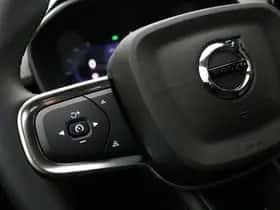 Volvo EX40 thumbnail 17