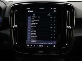 Volvo EX40 thumbnail 24