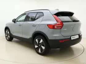 Volvo EX40 thumbnail 5