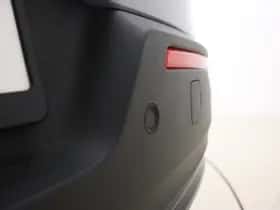 Volvo EX40 thumbnail 6
