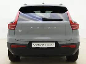 Volvo EX40 thumbnail 7
