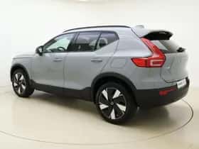 Volvo EX40 thumbnail 9
