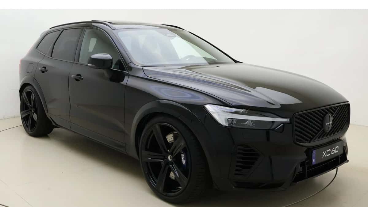 Volvo XC60 (2026) — foto 1