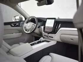 Volvo XC60 thumbnail 12