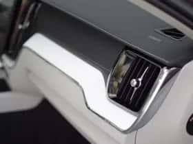 Volvo XC60 thumbnail 15