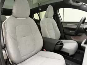 Volvo EX30 (2026) thumbnail 4