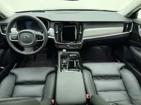Volvo V90 (2025) thumbnail 2