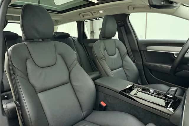 Volvo V90 (2025) thumbnail 4