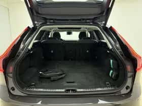 Volvo V90 (2025) thumbnail 8