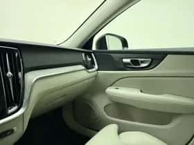 Volvo V60 (2023) thumbnail 40