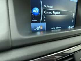 Volvo XC70 (2016) thumbnail 30
