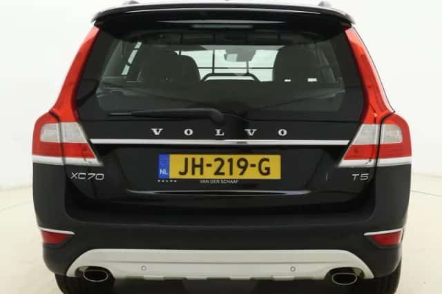 Volvo XC70 (2016) thumbnail 6