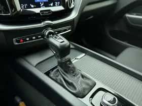 Volvo XC60 (2020) thumbnail 35
