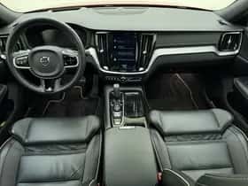 Volvo S60 (2020) thumbnail 2