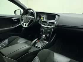 Volvo V40 (2020) thumbnail 10